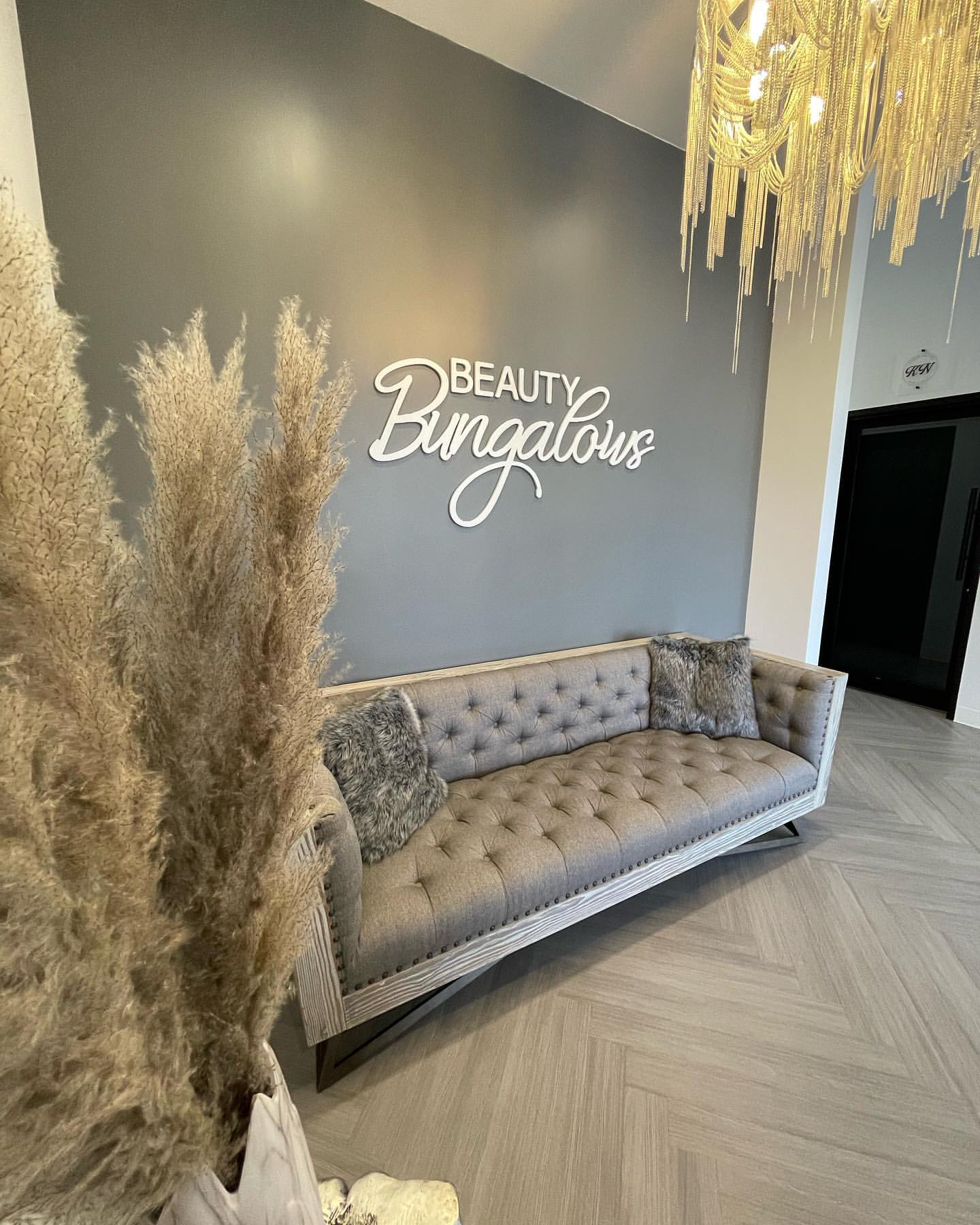 Beauty Bungalows — image 2