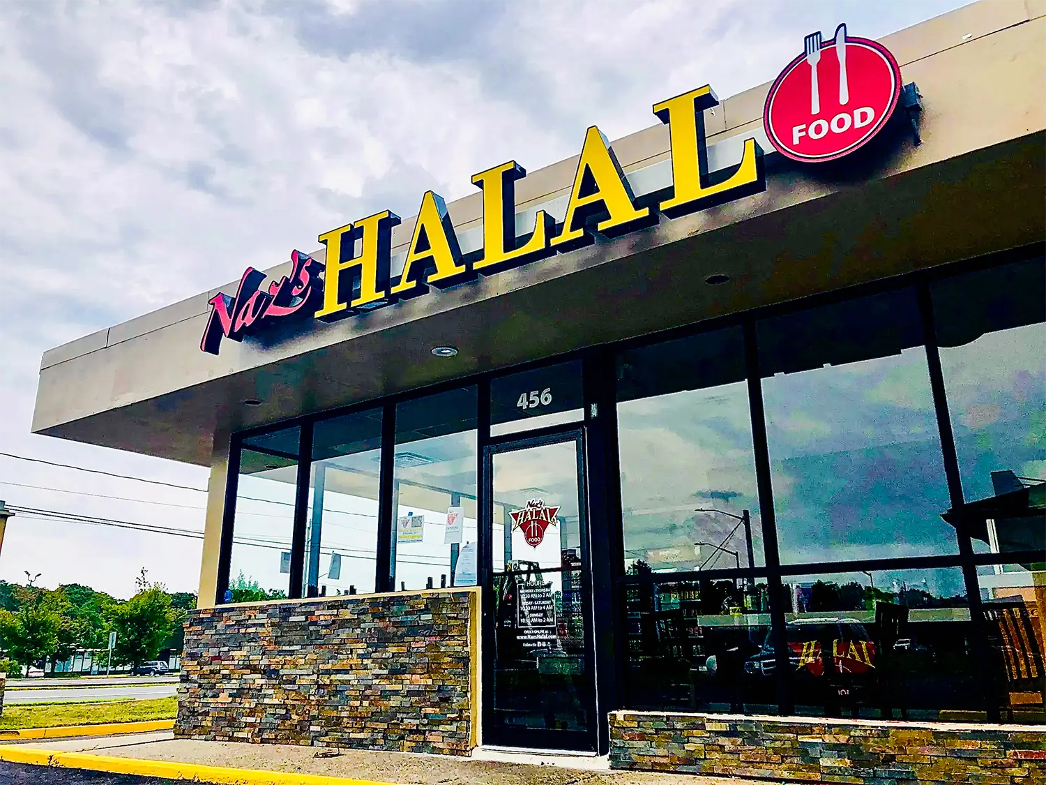 Naz's Halal Foods — image 1