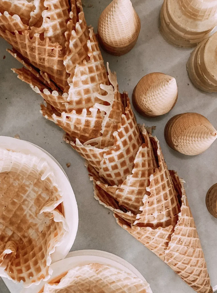 Stella's Ice Cream — image 4